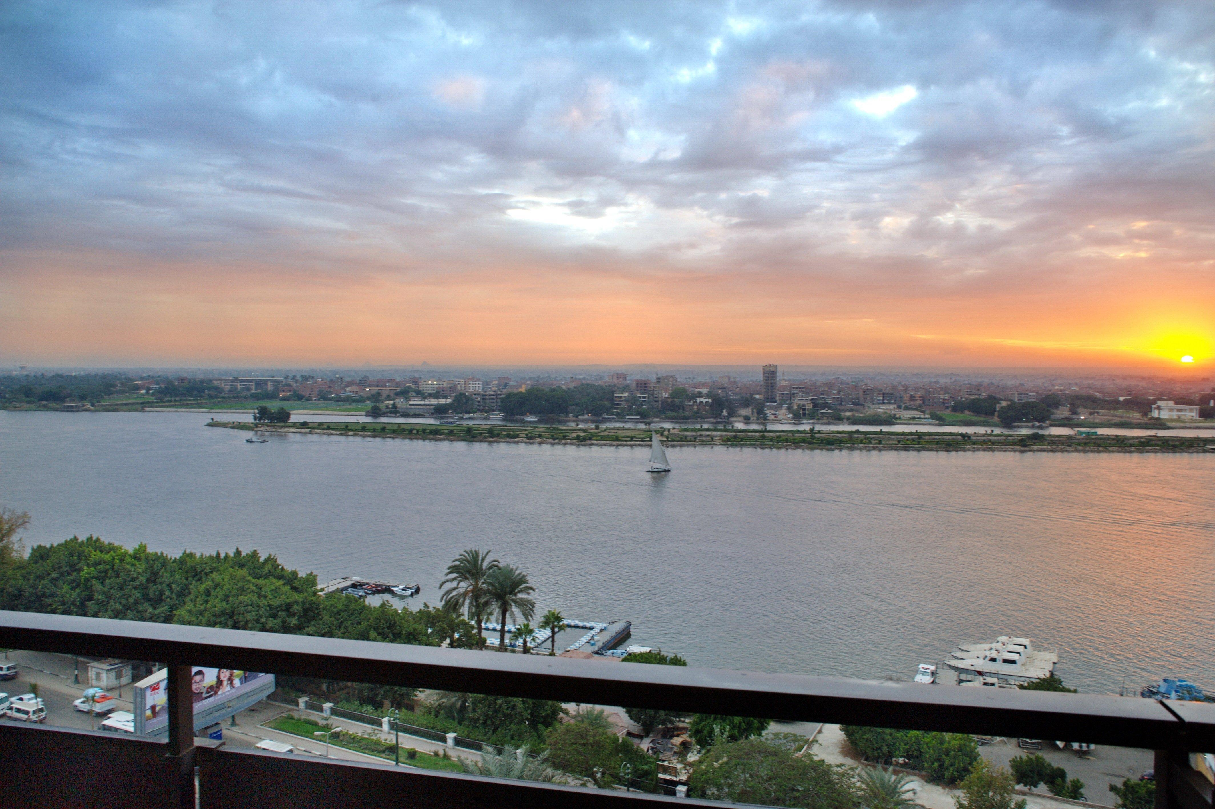 Holiday Inn Cairo Maadi, An Ihg Hotel Exterior photo