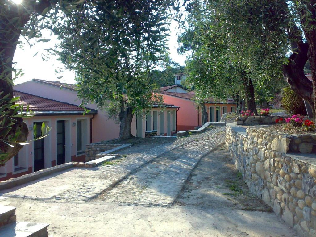 Villaggio Rta Borgoverde Imperia Exterior photo