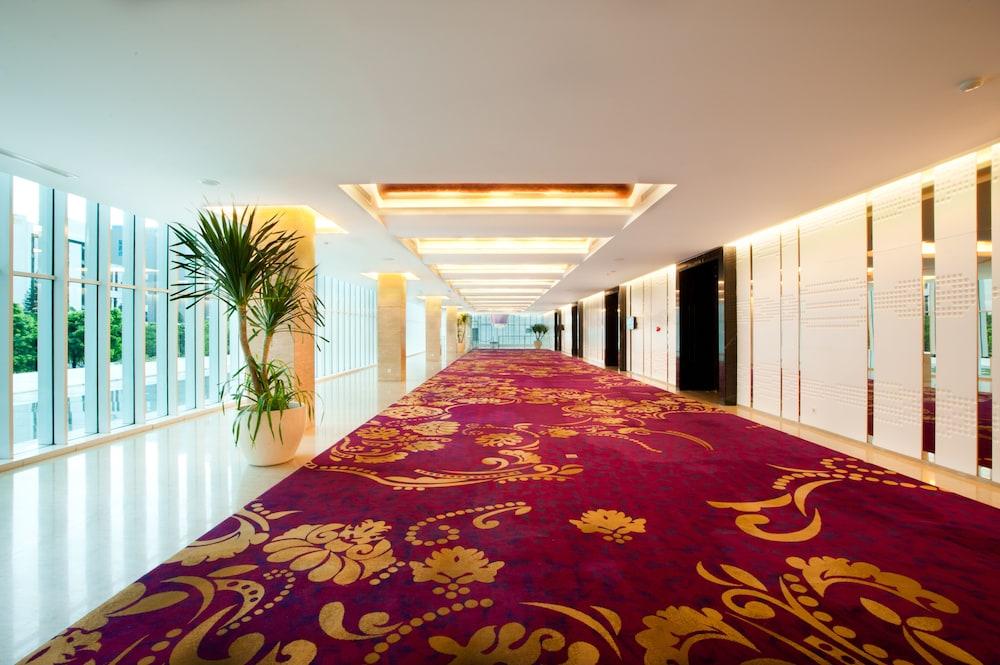 Js Luwansa Hotel & Convention Center Jakarta Exterior photo