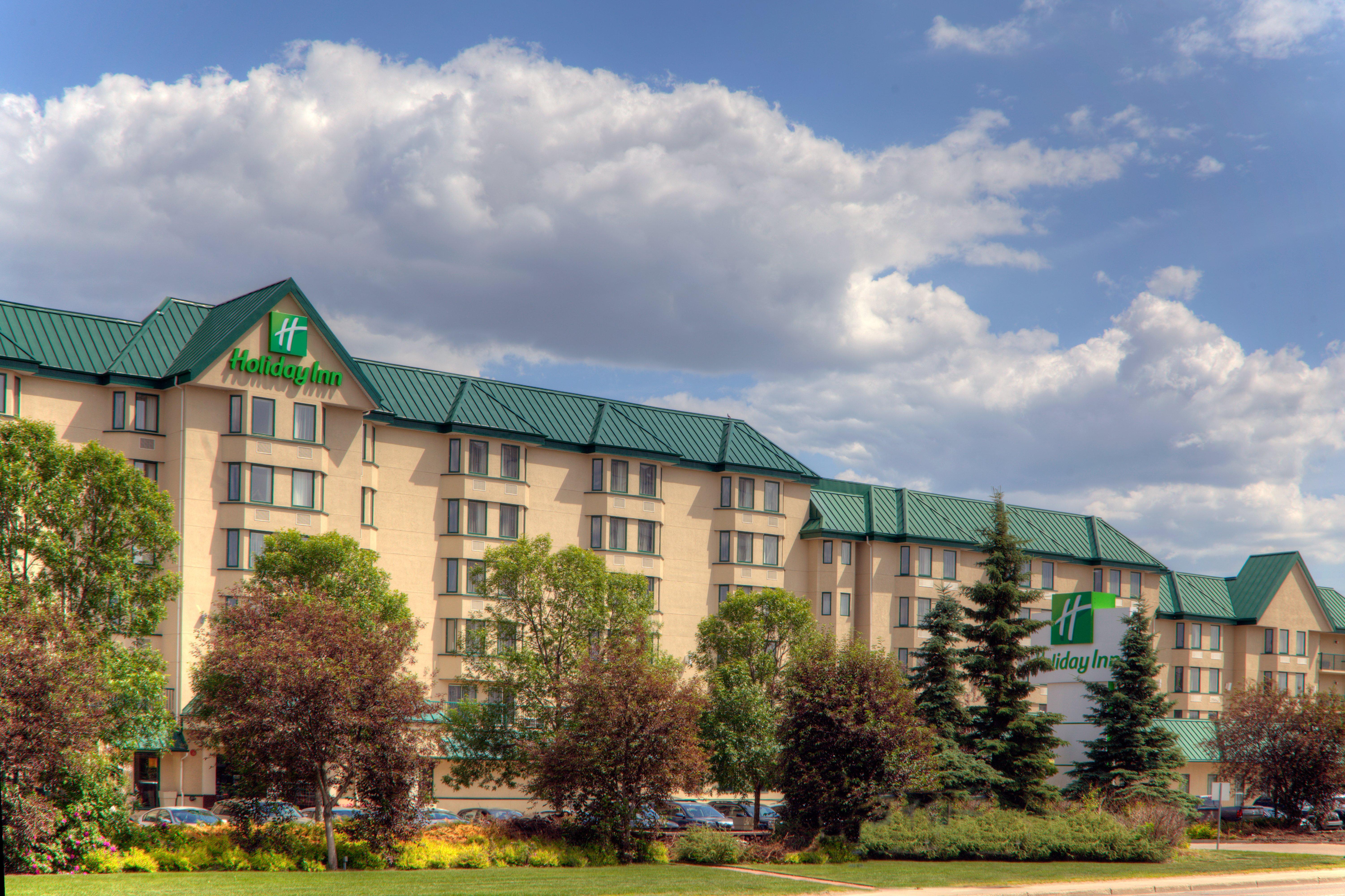 Holiday Inn Conference Centre Edmonton South, An Ihg Hotel Exterior photo