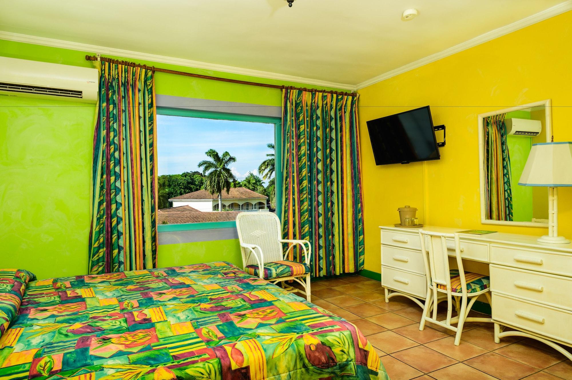 Doctors Cave Beach Hotel Montego Bay Exterior photo