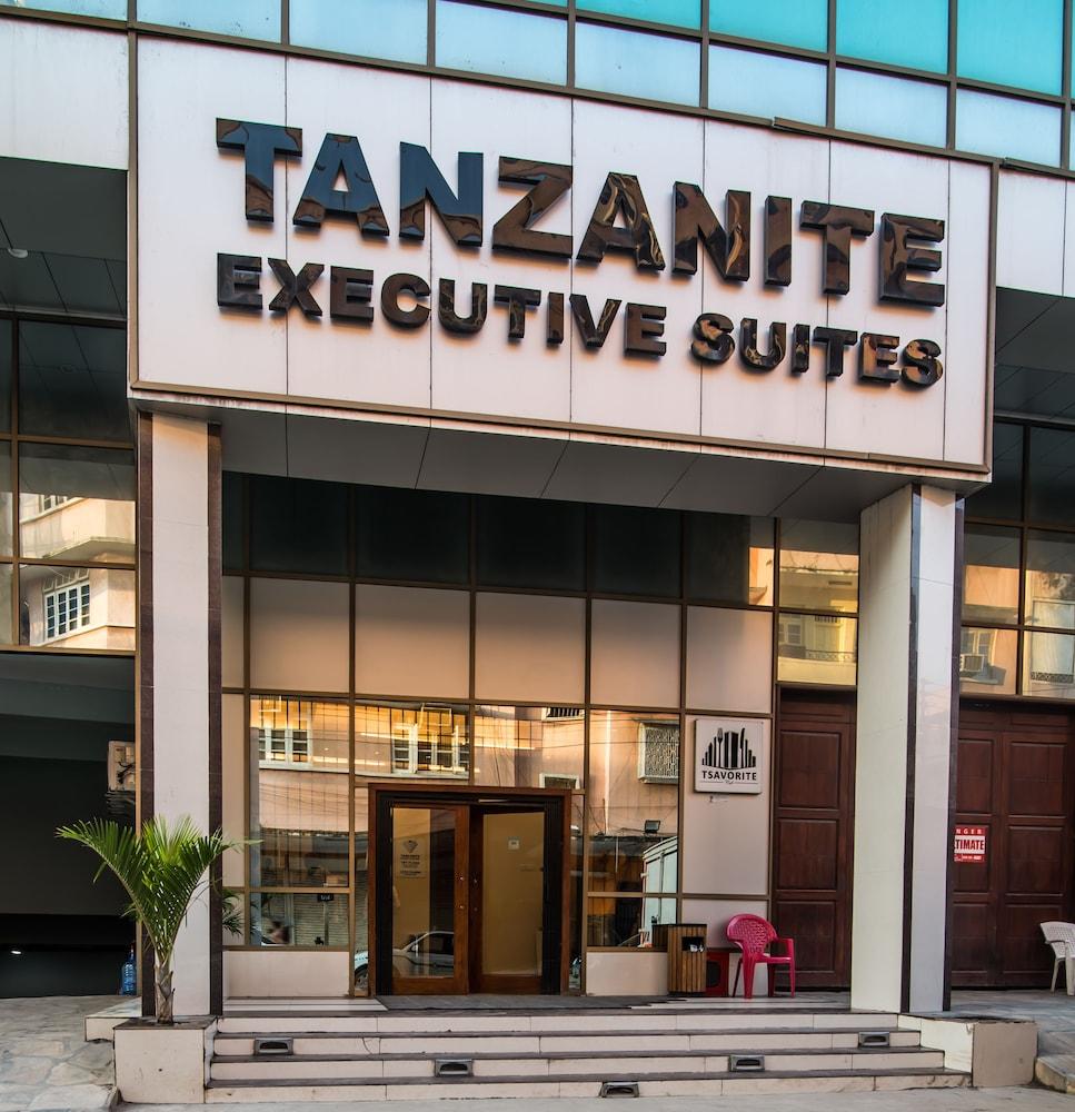 Tanzanite Executive Suites Dar es Salaam Exterior photo