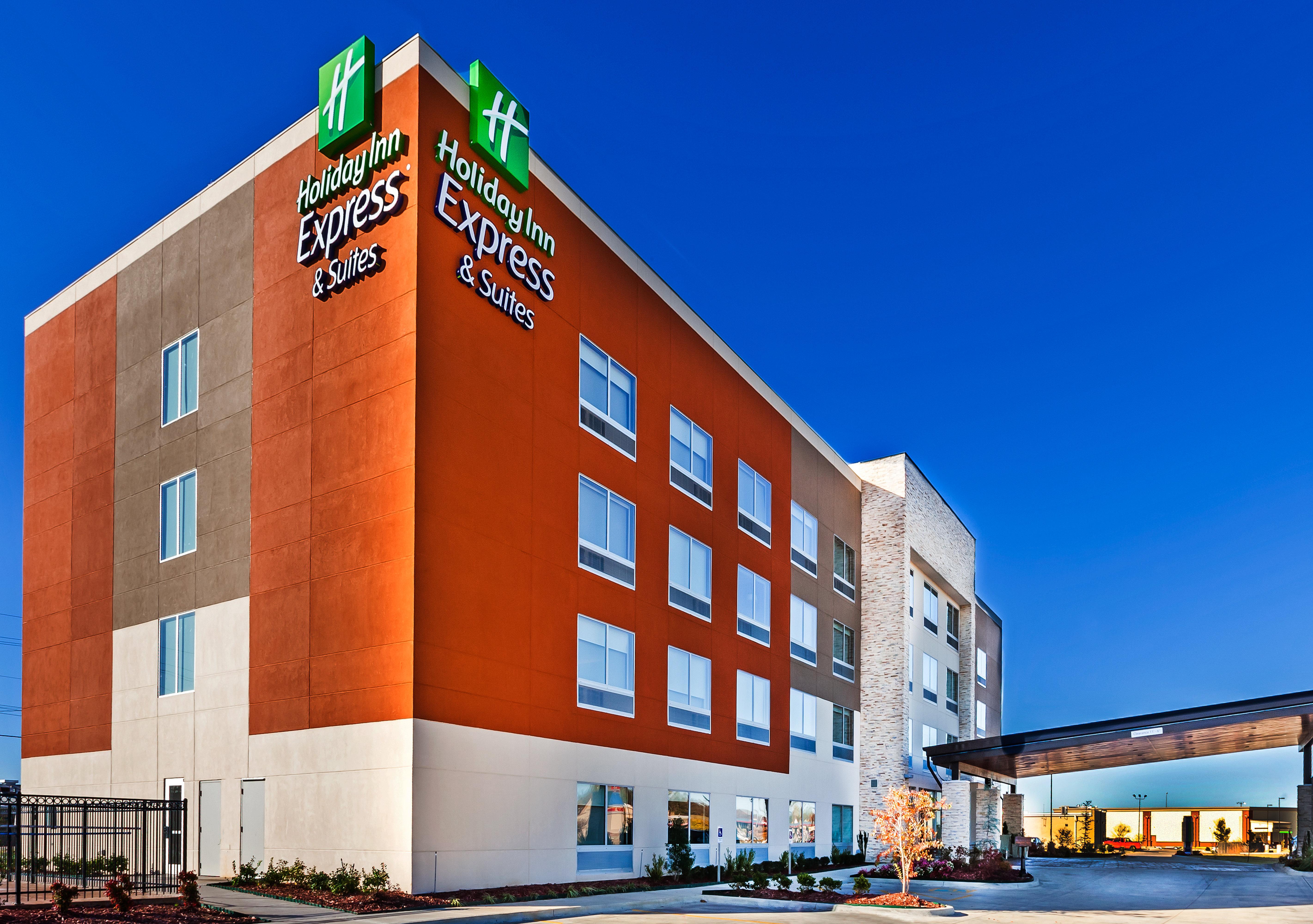 Holiday Inn Express & Suites Tulsa West - Sand Springs, An Ihg Hotel Exterior photo