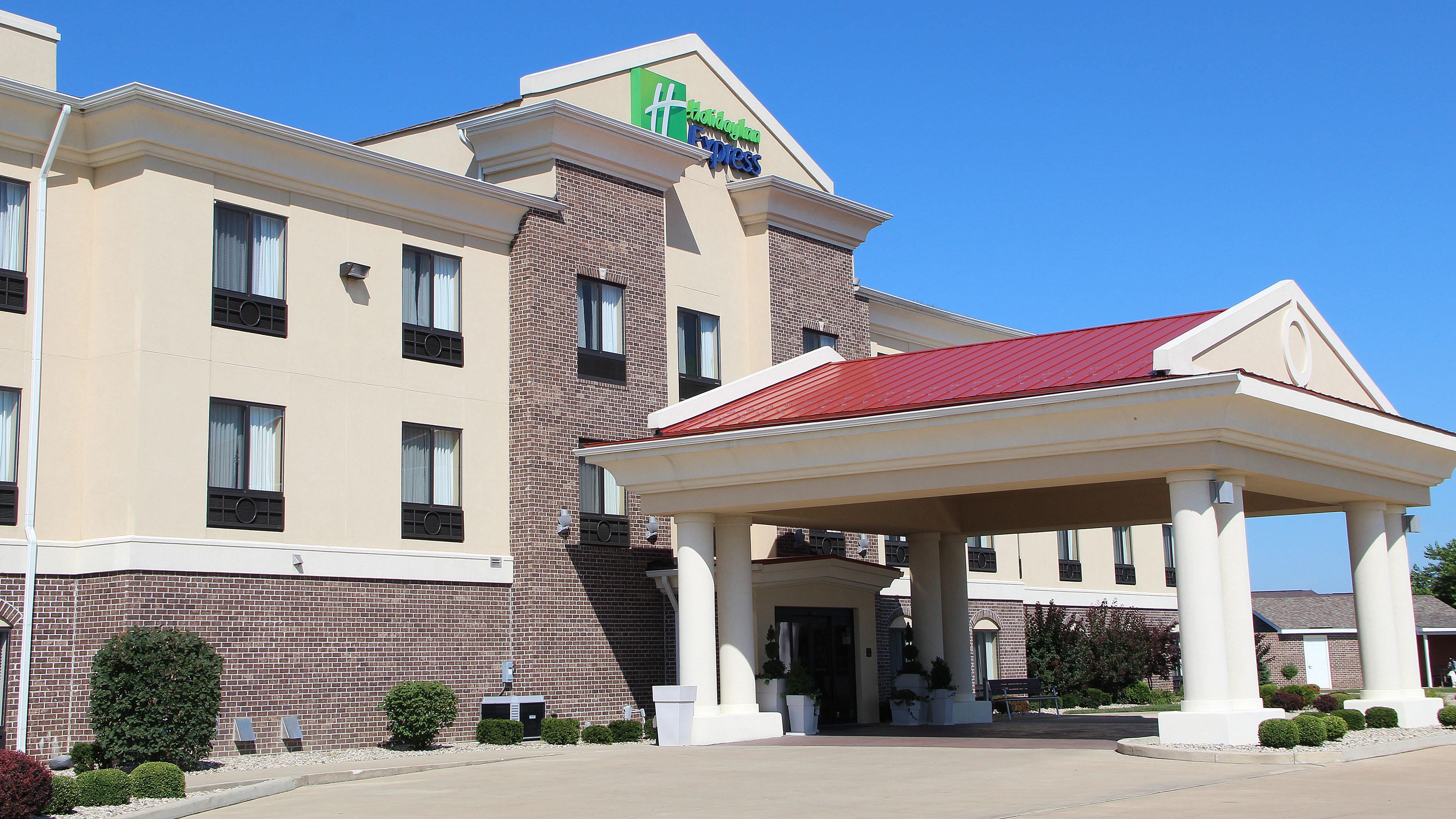 Holiday Inn Express Hotel & Suites Shelbyville, An Ihg Hotel Exterior photo