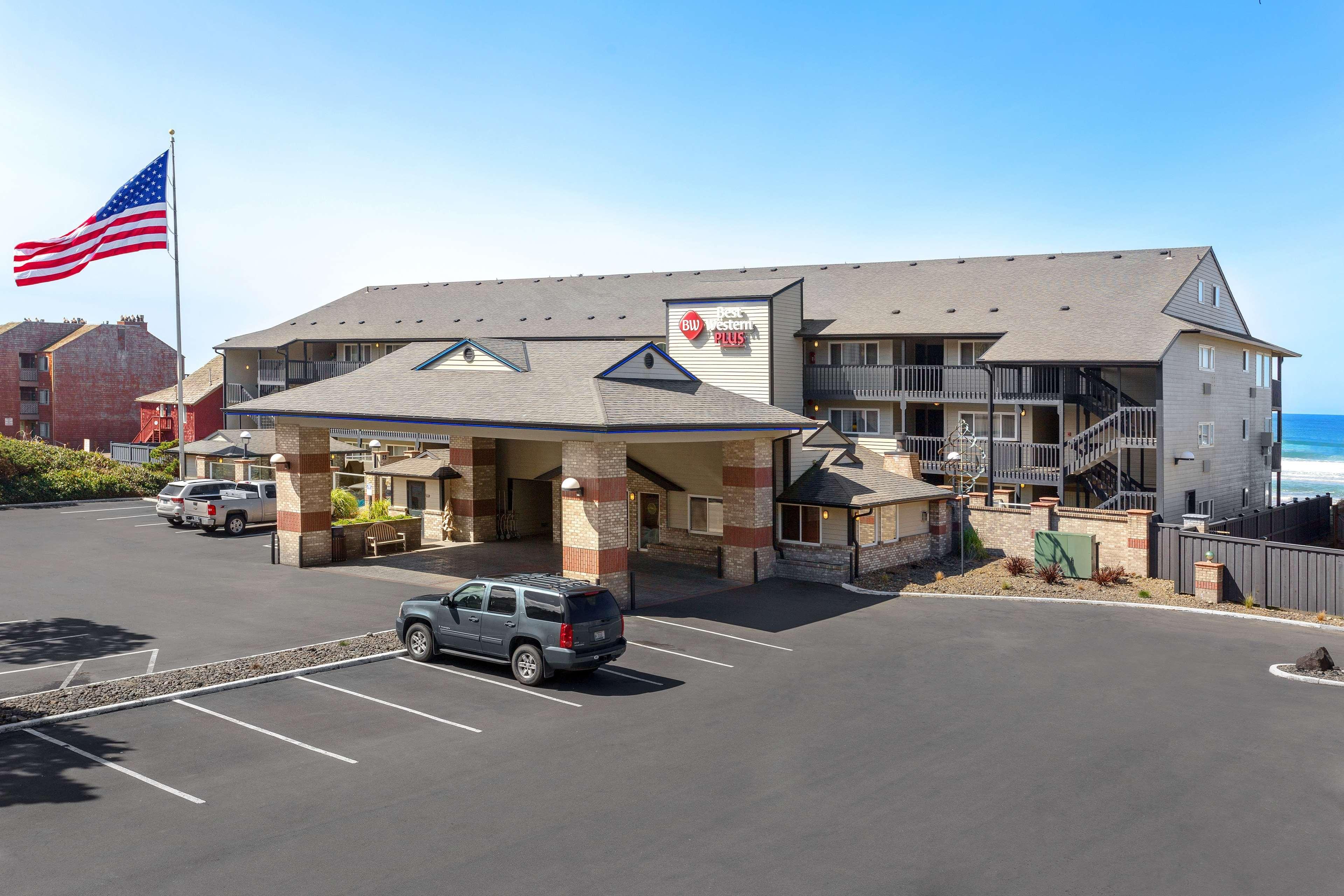 Lincoln Sands Oceanfront Resort, Ascend Hotel Collection Exterior photo