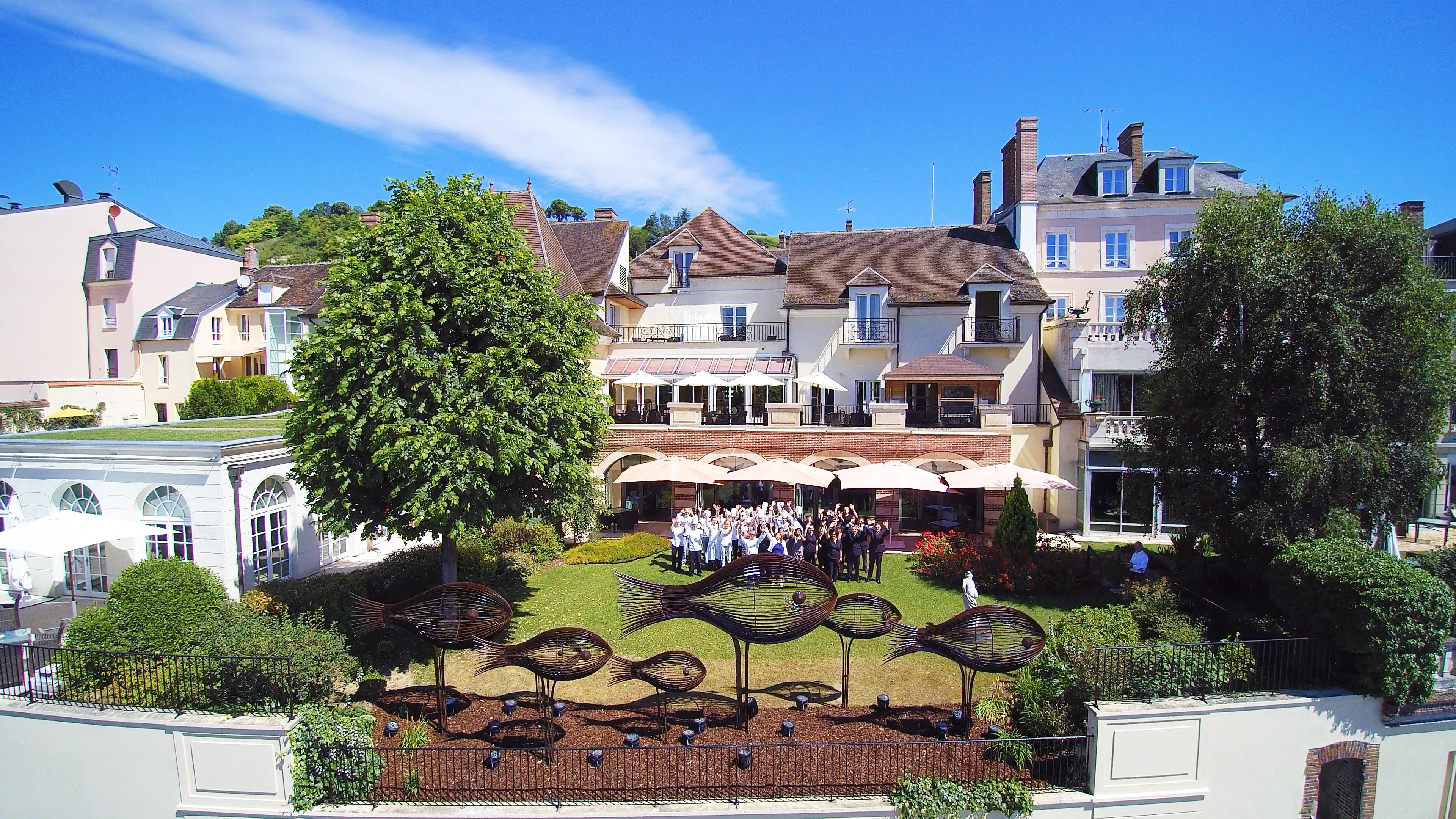 La Cote Saint Jacques Hotel Joigny Exterior photo