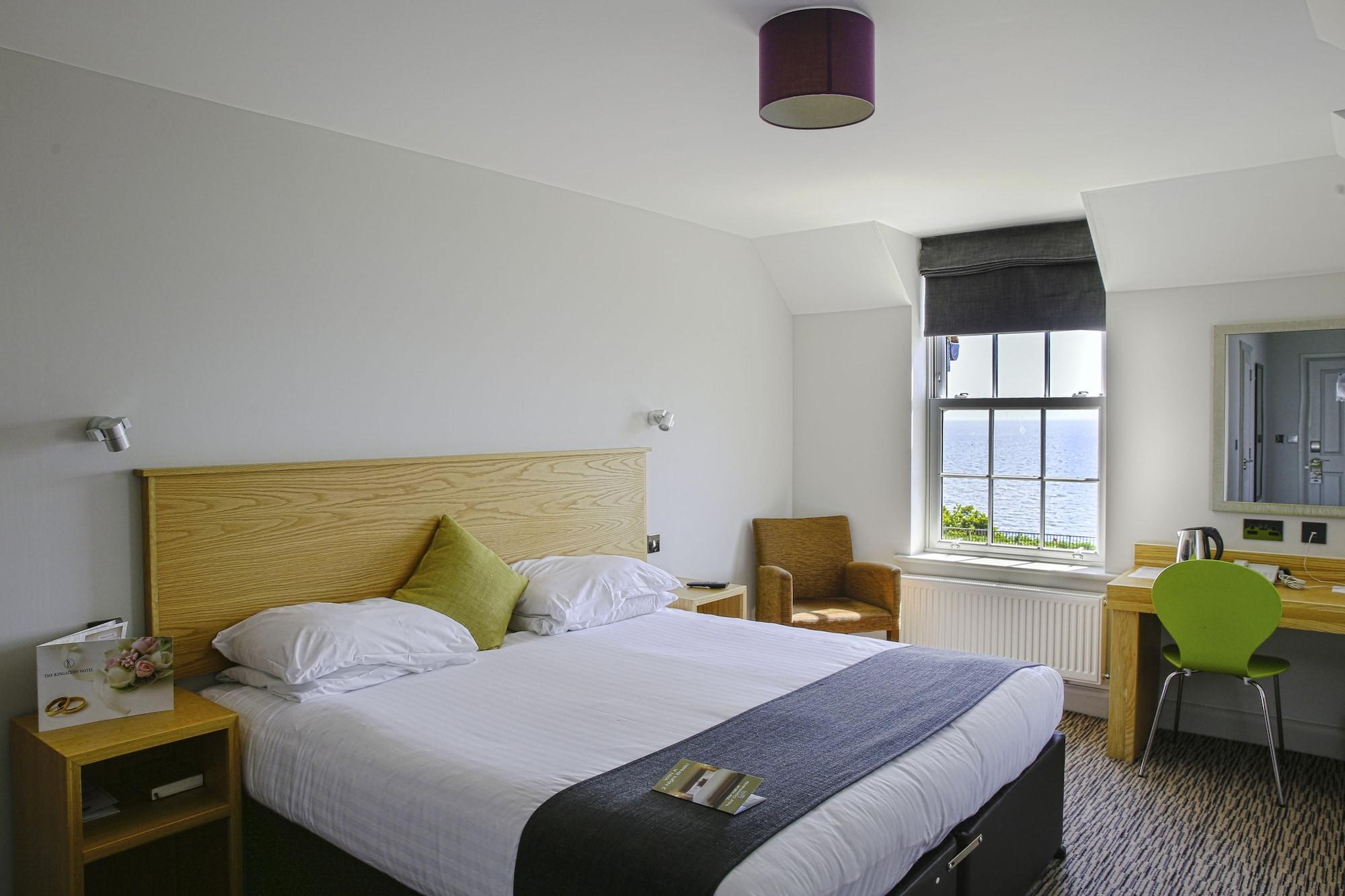 Kingscliff Hotel Clacton-on-Sea Exterior photo