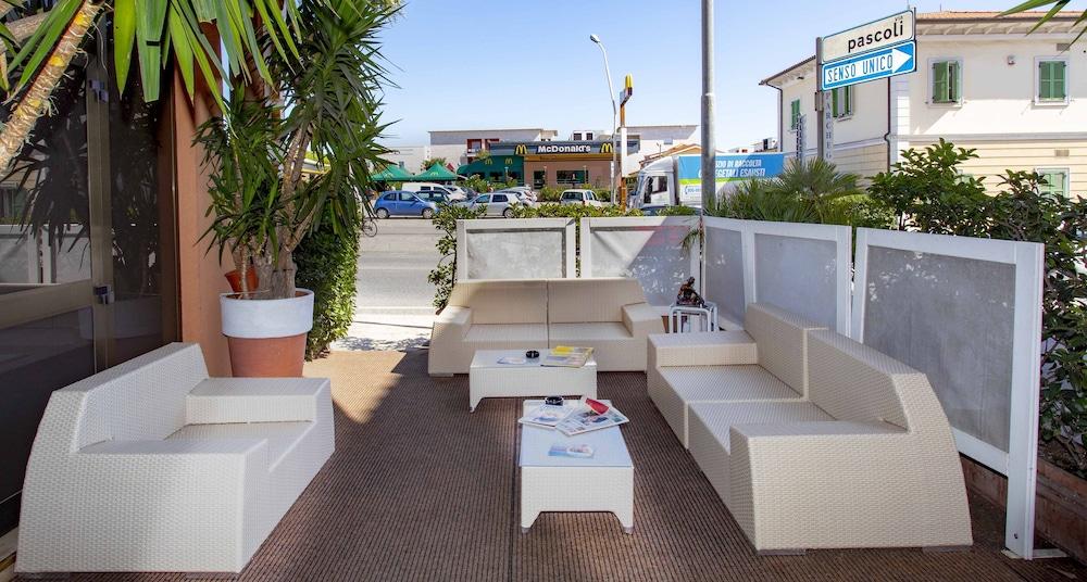 Hotel Solarium Civitanova Marche Exterior photo