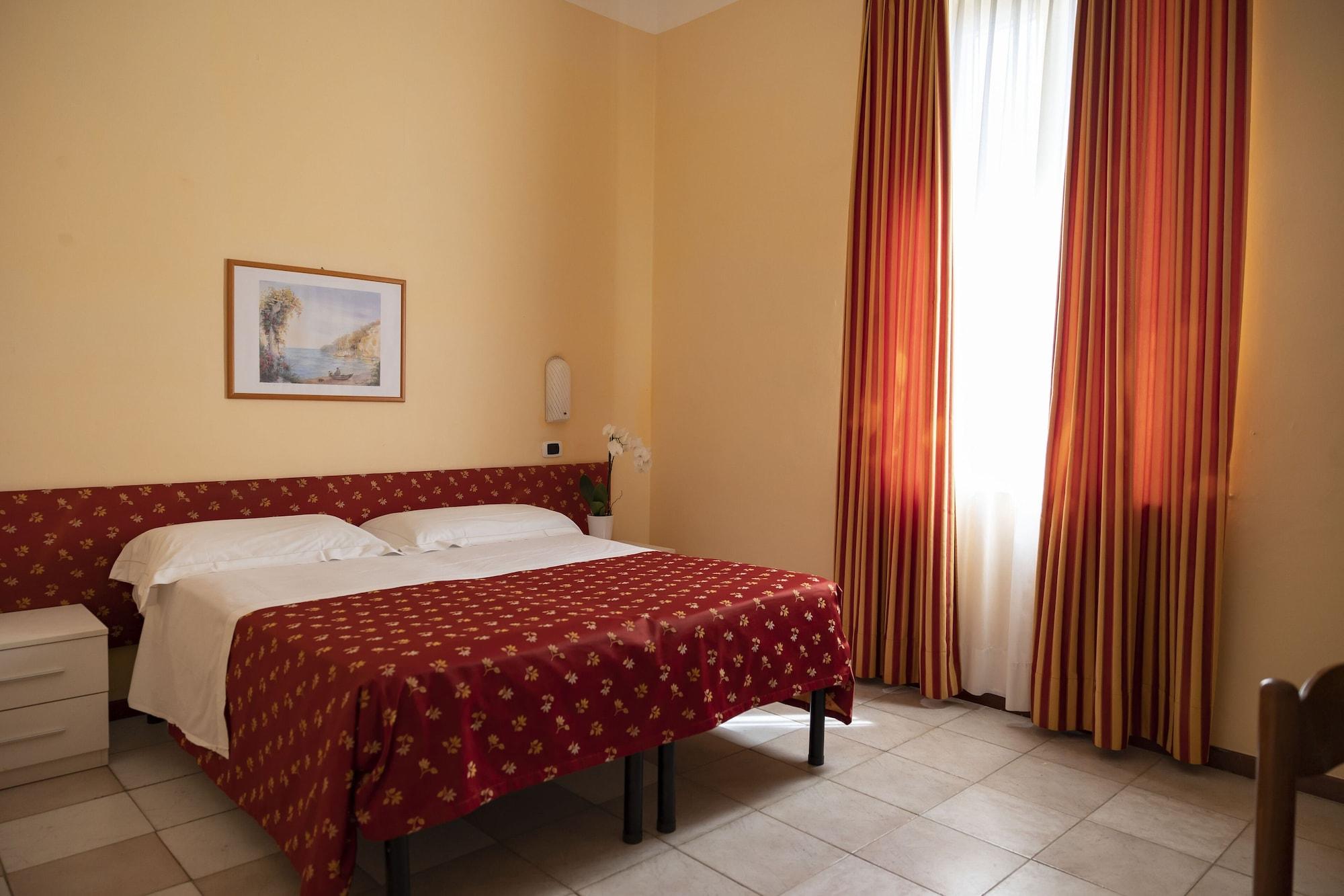 Hotel Villa Margherita Ladispoli Exterior photo