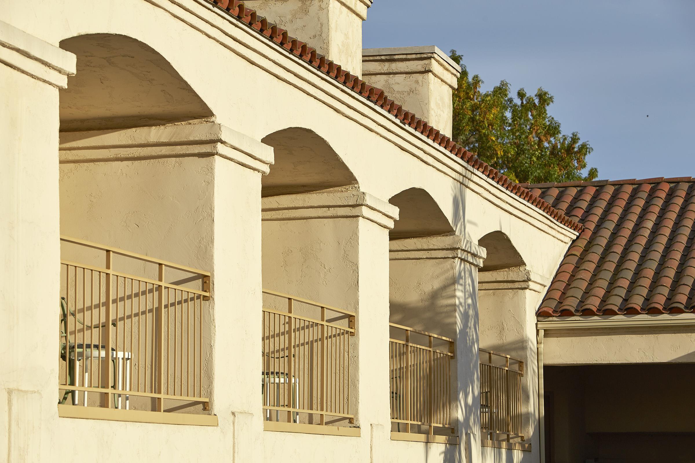 Best Western Posada Royale Hotel & Suites Simi Valley Exterior photo