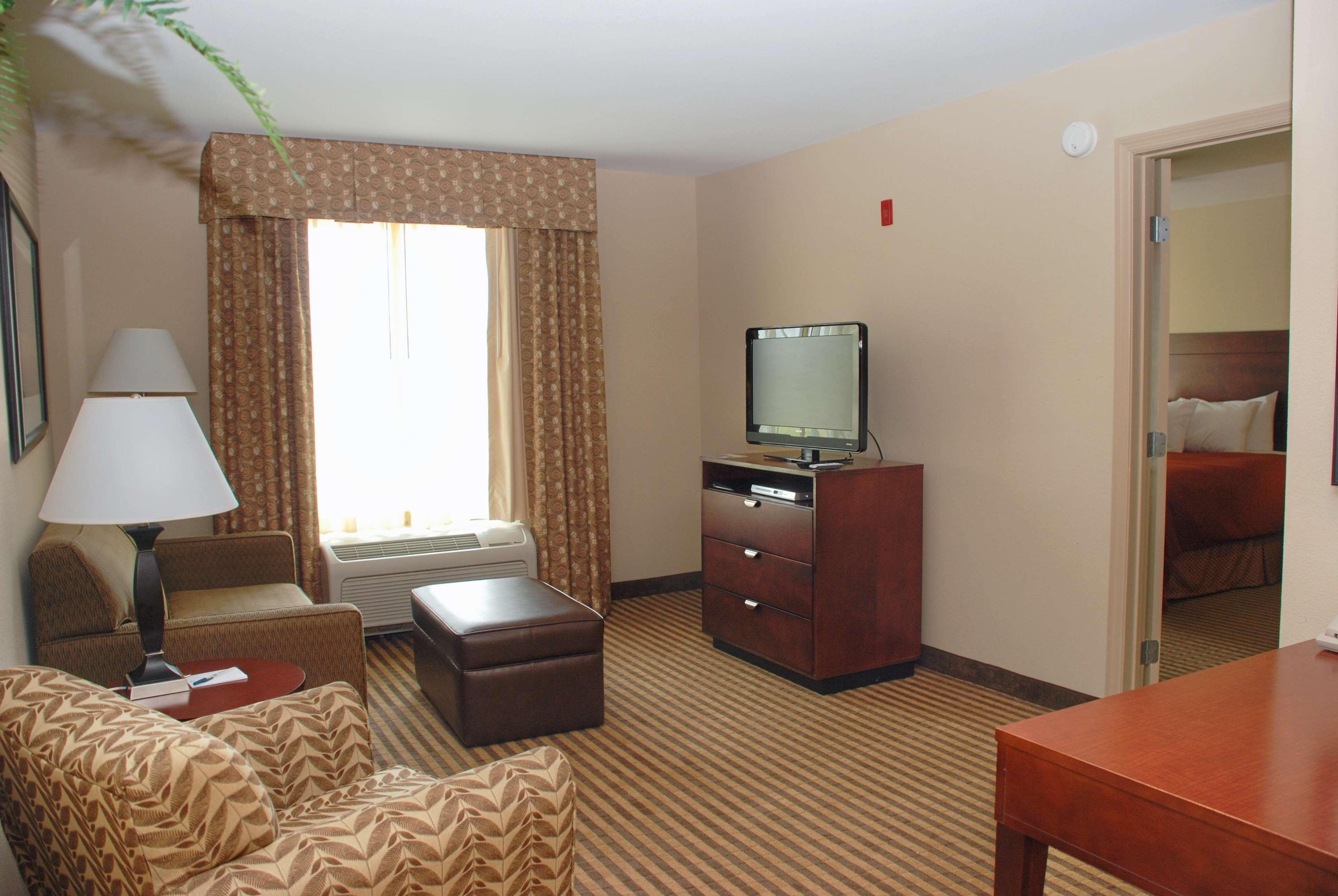 Homewood Suites By Hilton Macon-North Room photo