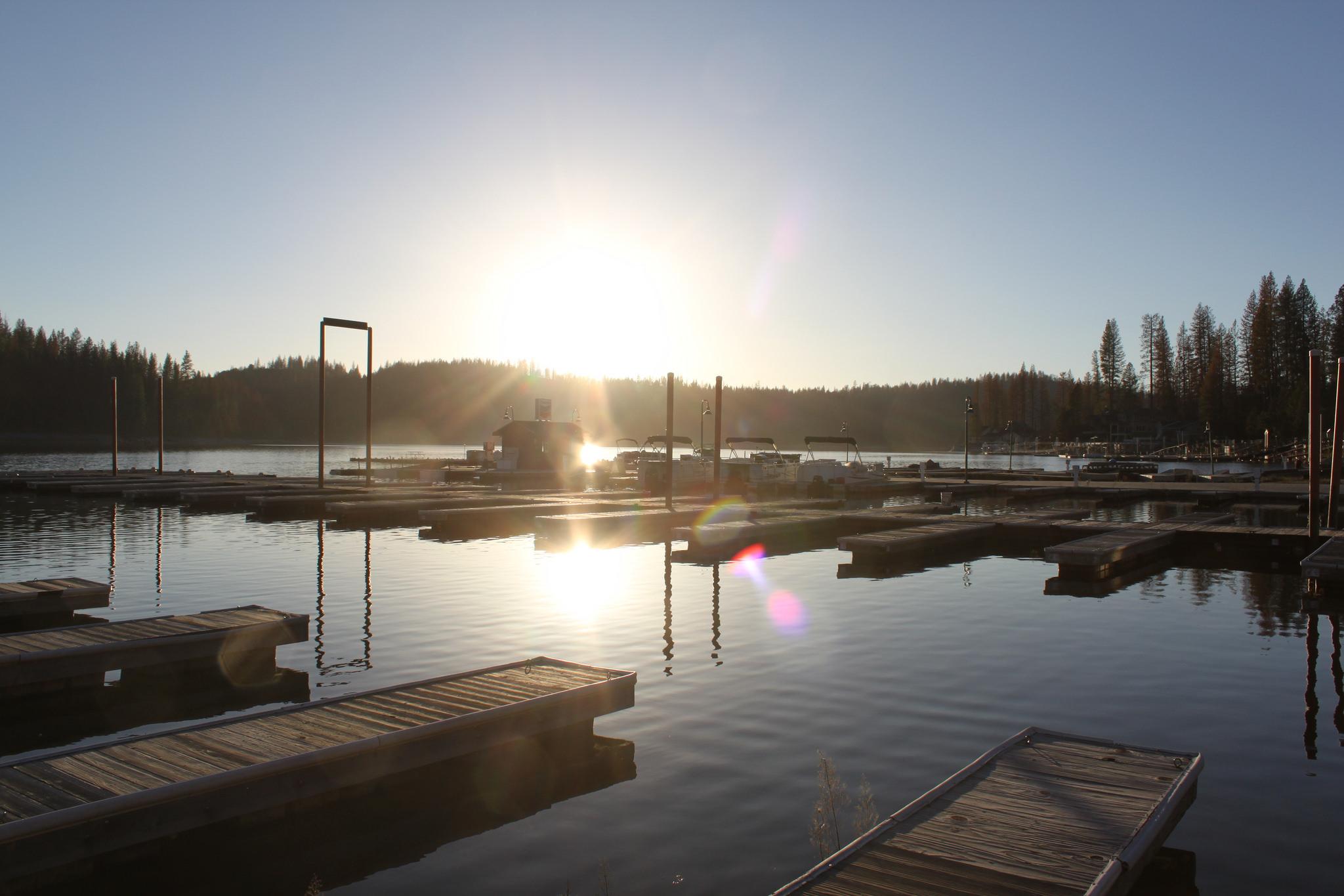 The Pines Resort & Conference Center Bass Lake Exterior photo