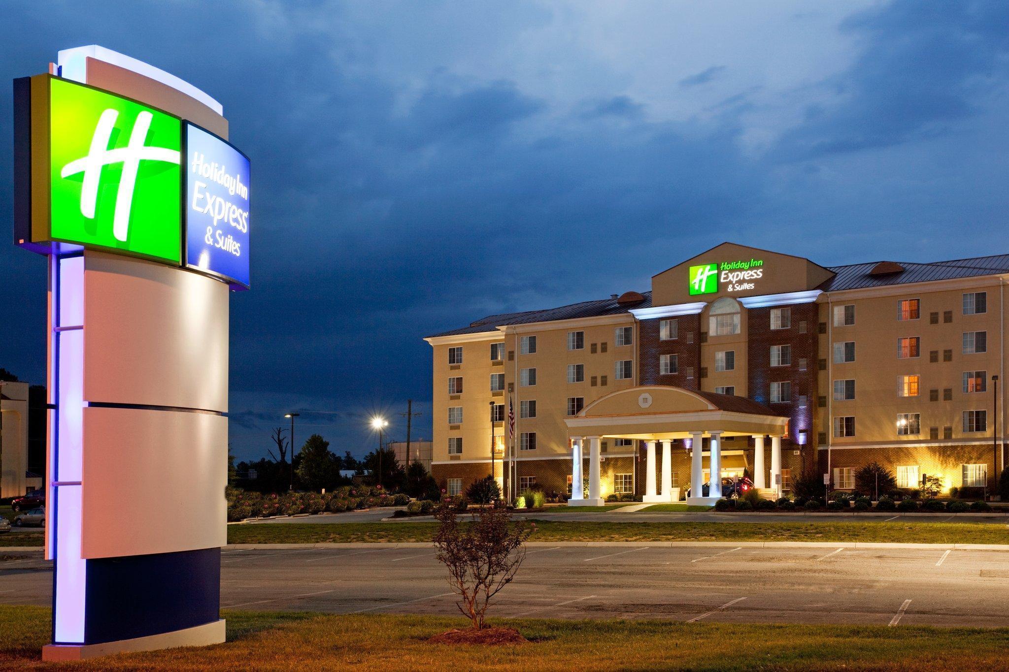 Holiday Inn Express Hotel And Suites Petersburg - Fort Lee, An Ihg Hotel Exterior photo