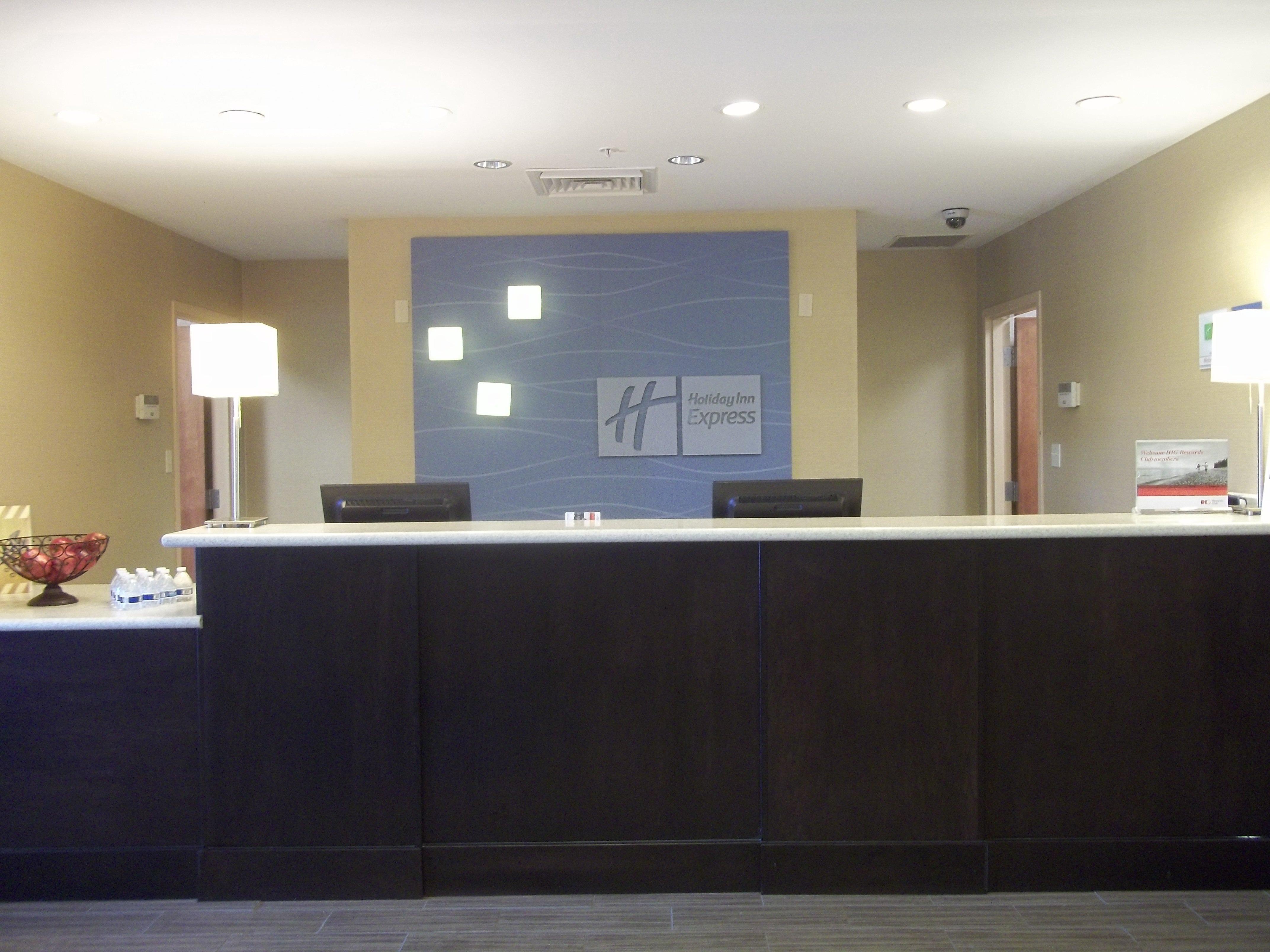 Holiday Inn Express And Suites Winchester, An Ihg Hotel Interior photo