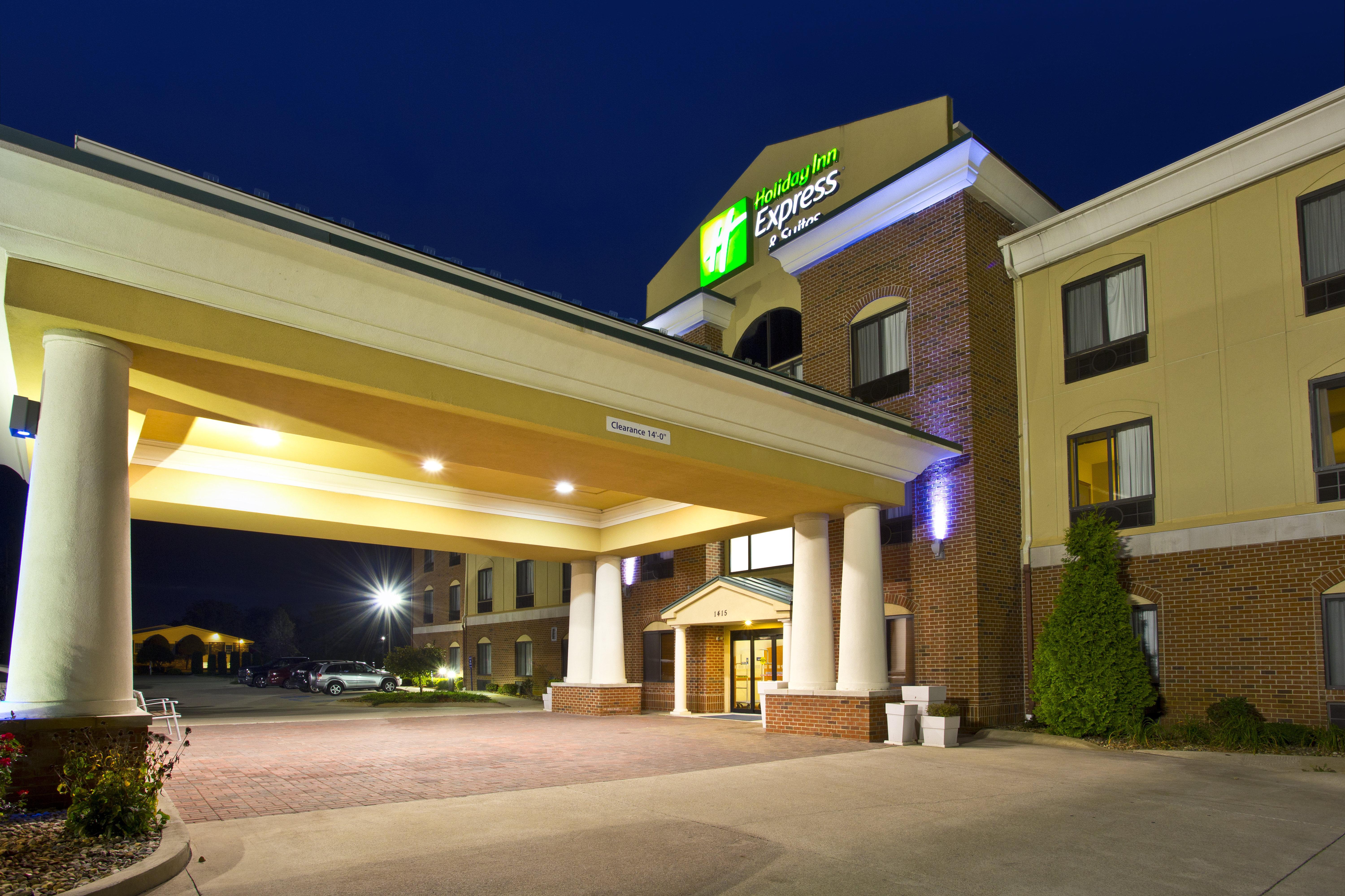 Holiday Inn Express Hotel & Suites Goshen, An Ihg Hotel Exterior photo