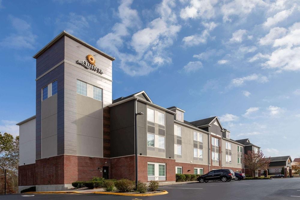 La Quinta By Wyndham Stonington-Mystic Area Hotel Pawcatuck Exterior photo