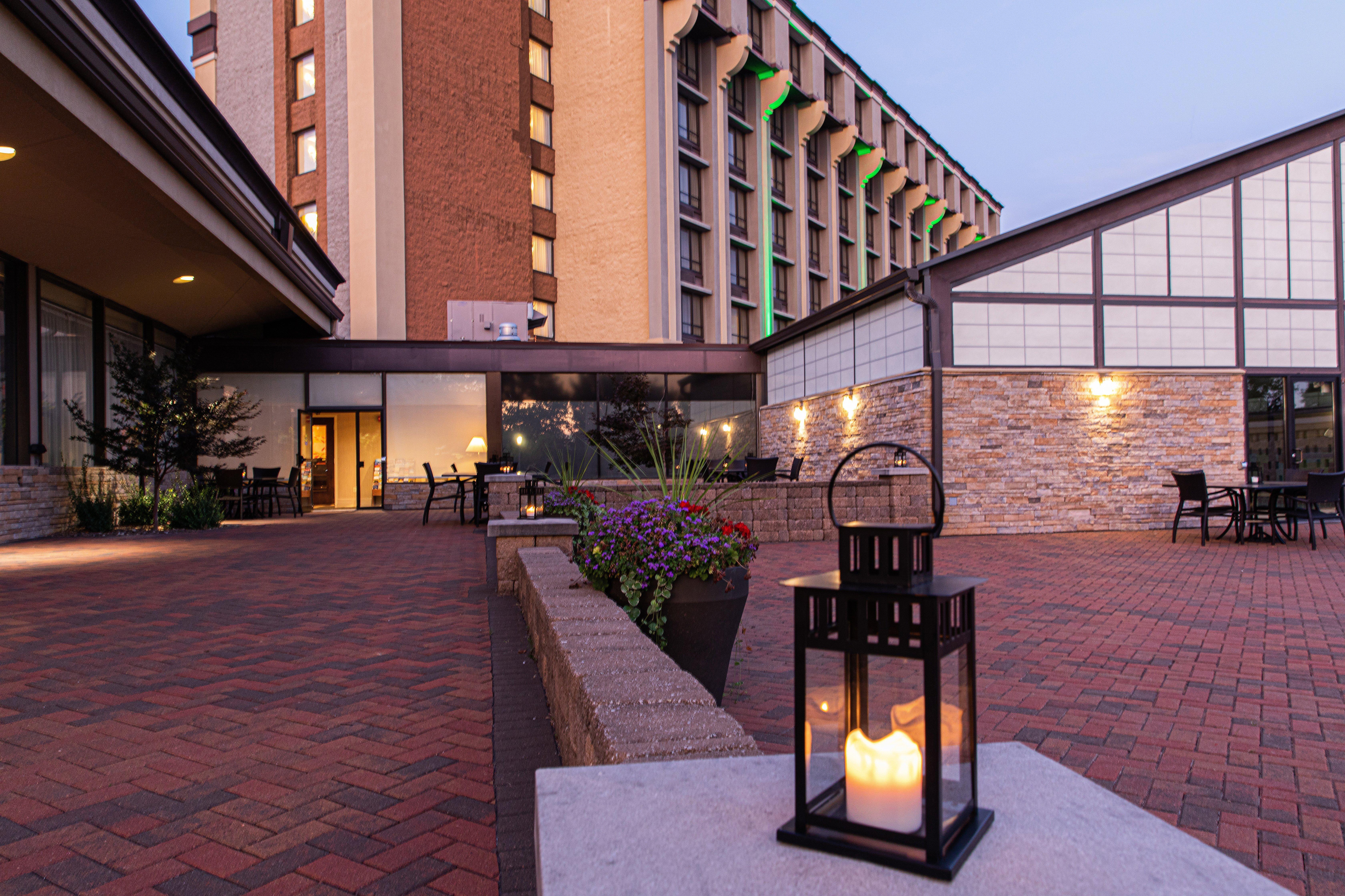 Holiday Inn St. Louis Airport West Earth City, An Ihg Hotel Exterior photo