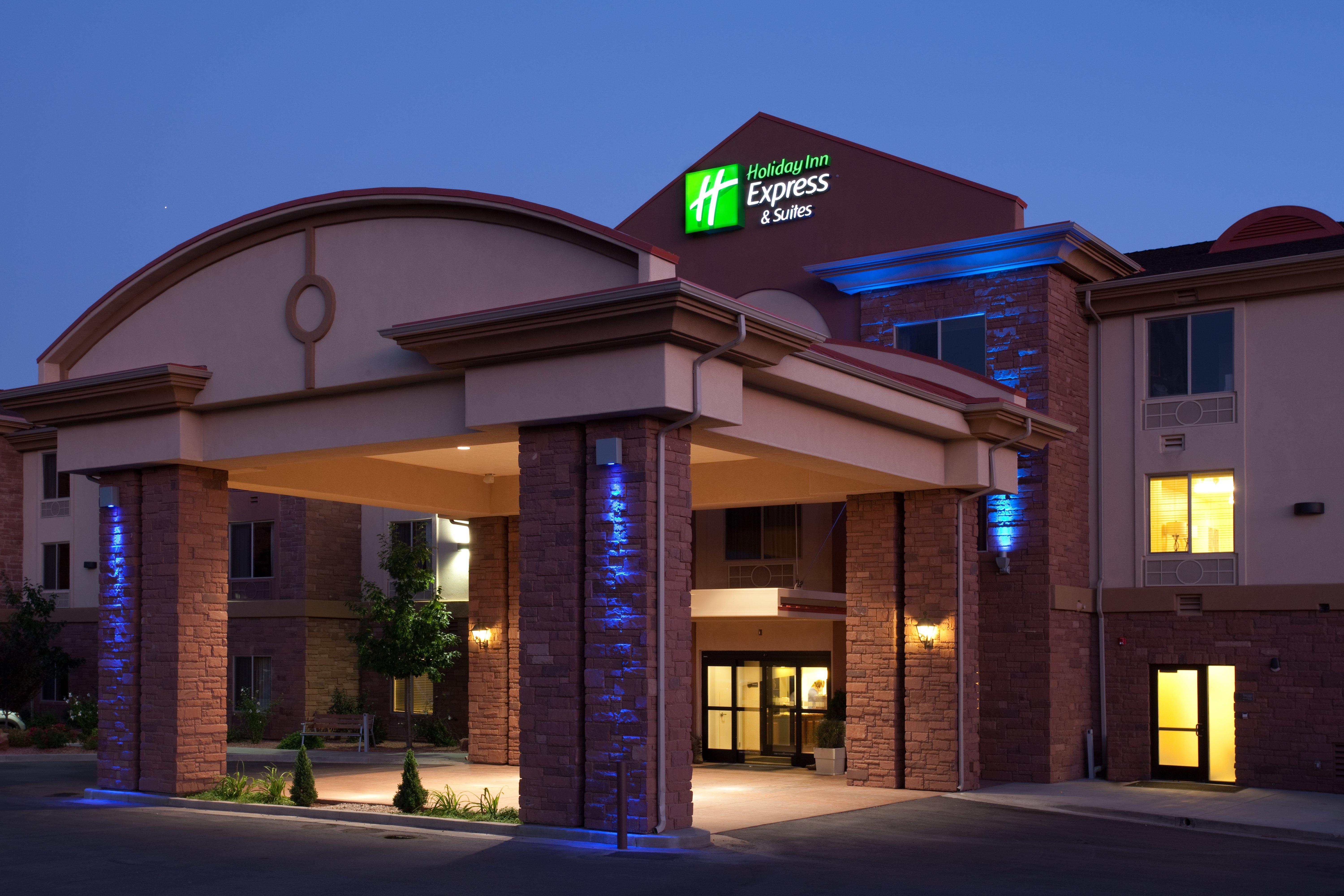 Holiday Inn Express & Suites Kanab, An Ihg Hotel Exterior photo