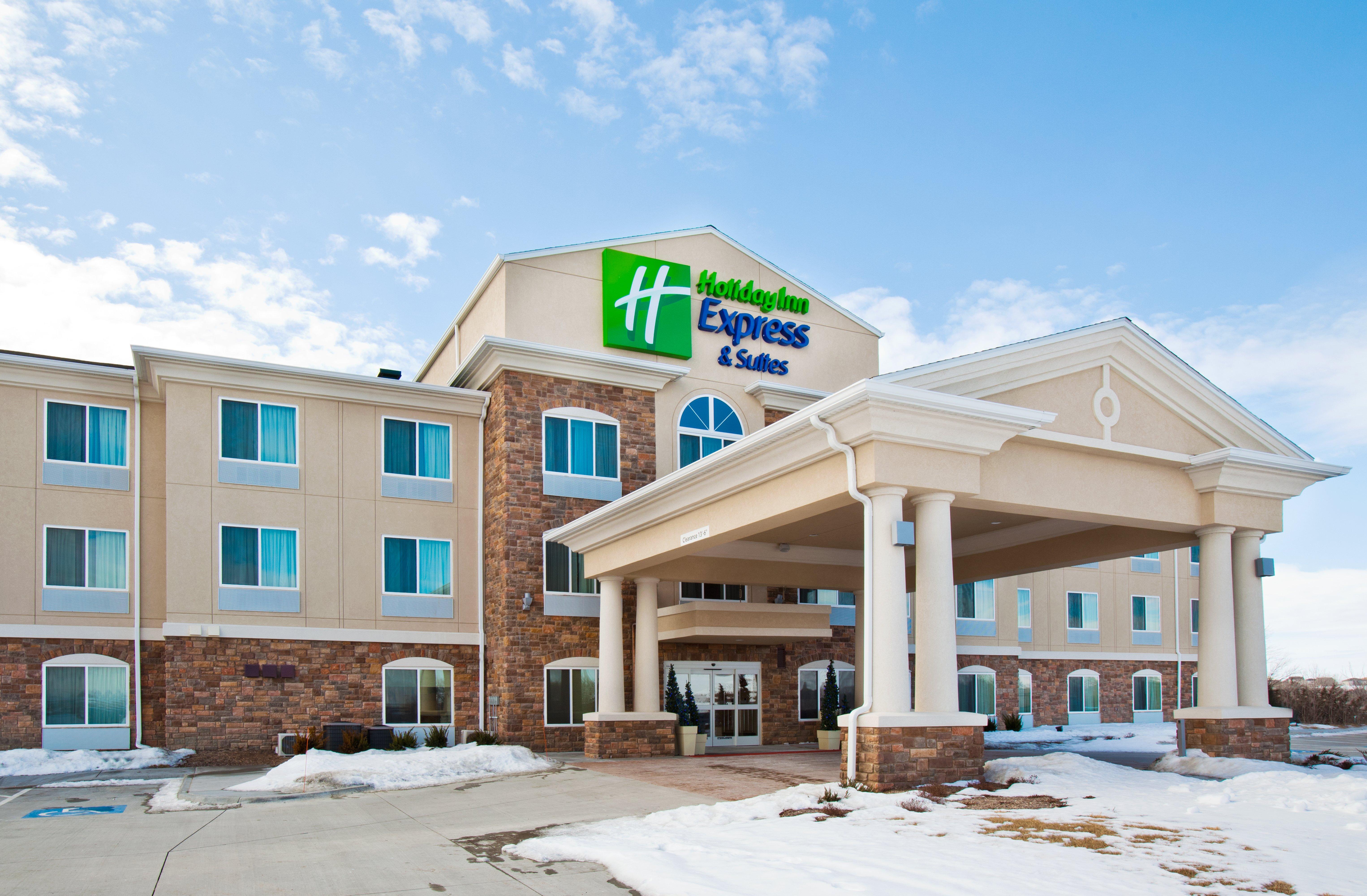 Holiday Inn Express & Suites - Omaha I - 80, An Ihg Hotel Gretna Exterior photo