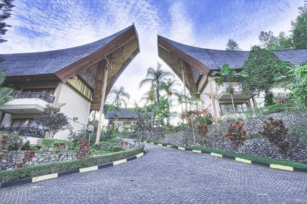 Hotel Sahid Toraja Makale Exterior photo