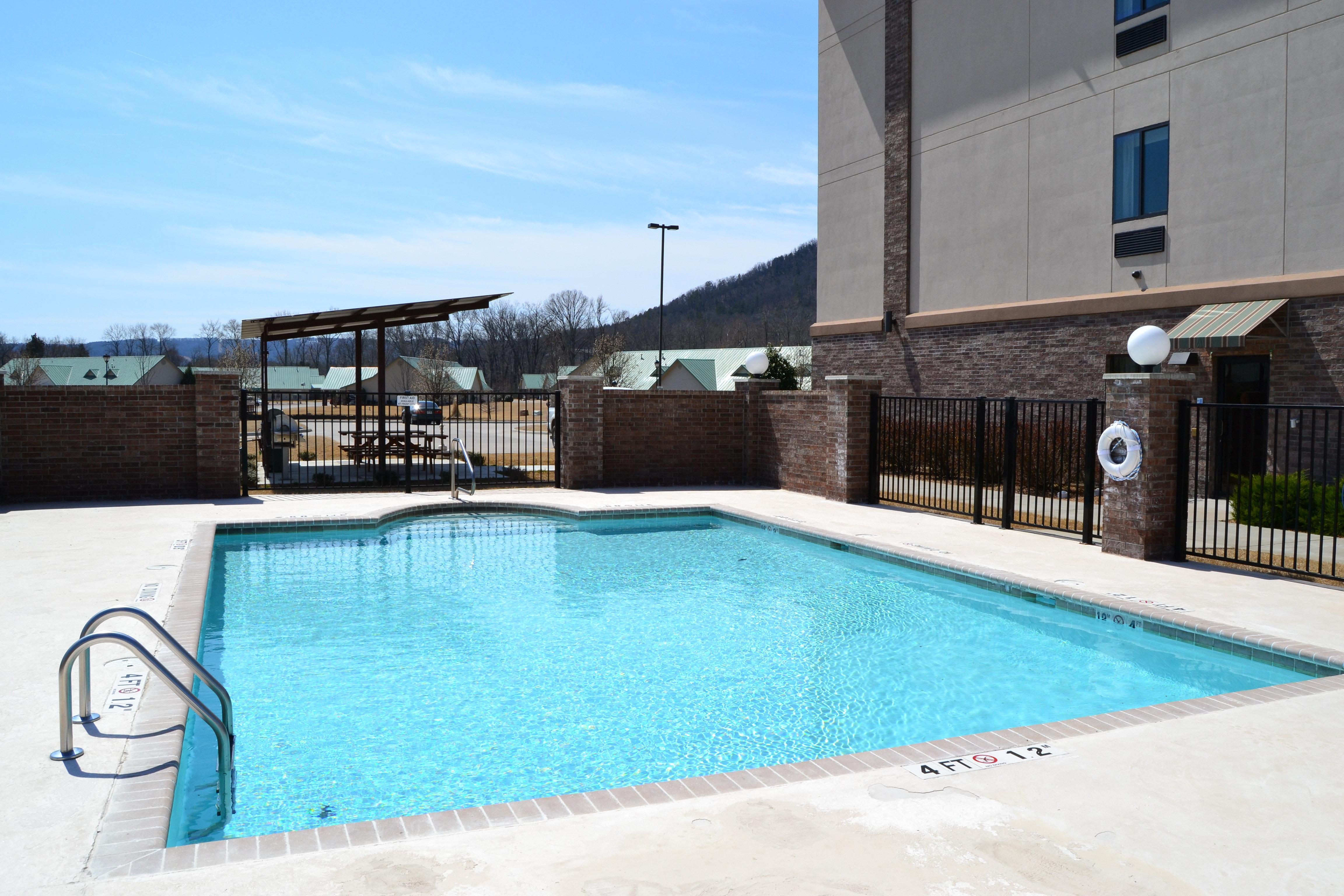 Holiday Inn Express And Suites Heber Springs, An Ihg Hotel Exterior photo