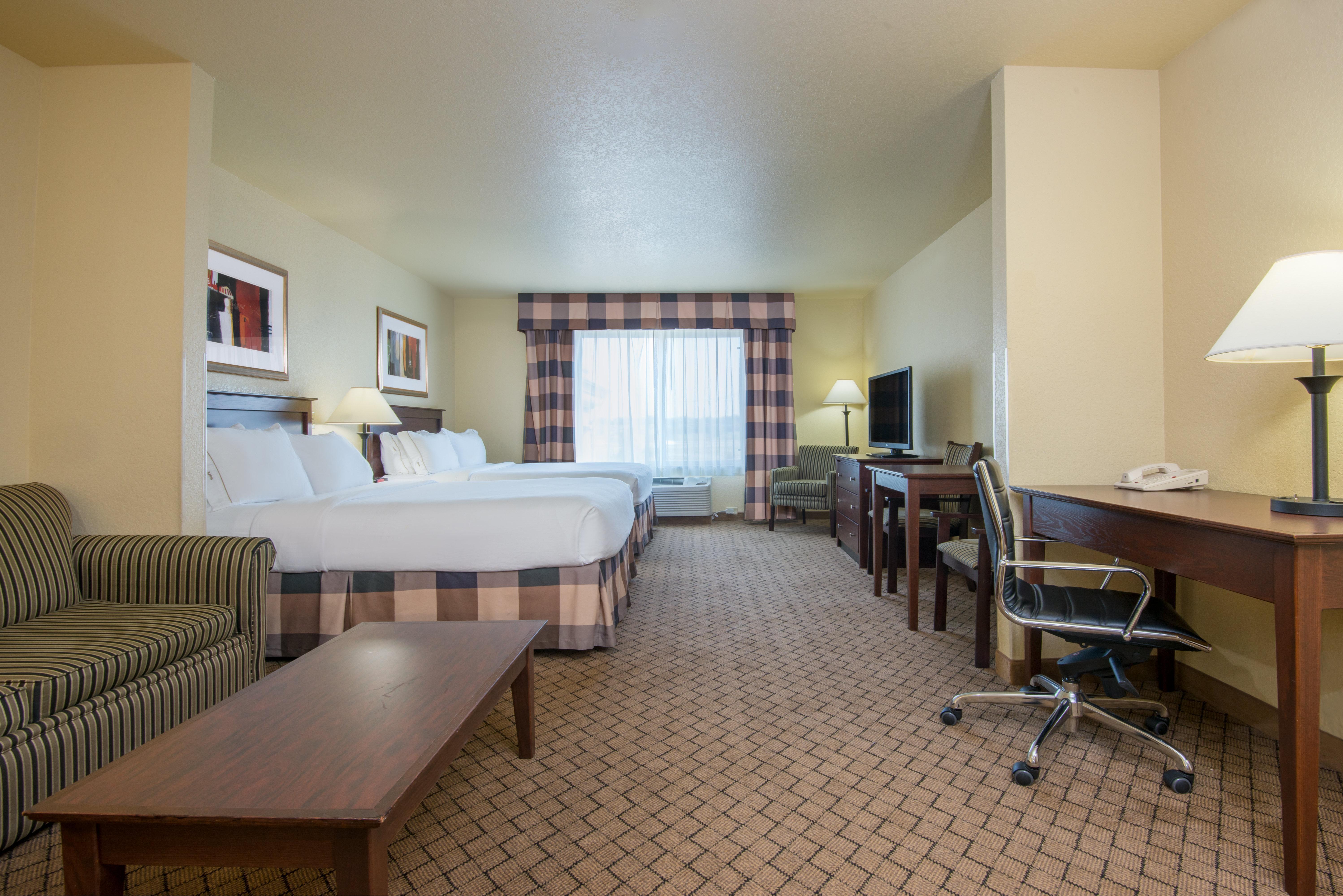 Holiday Inn Express Hotel & Suites El Dorado, An Ihg Hotel Exterior photo