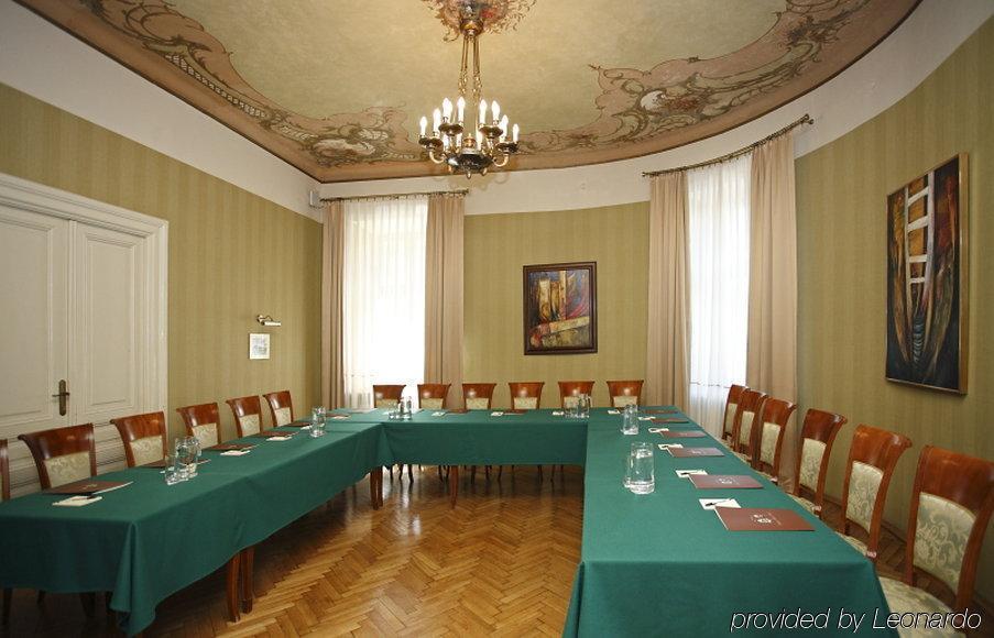 Ostoya Palace Hotel Krakow Facilities photo