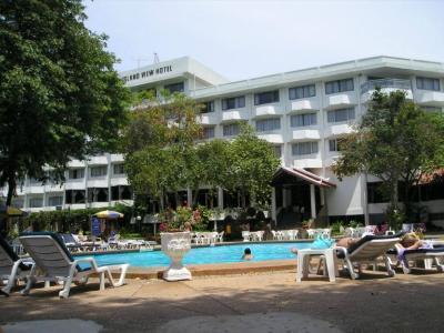 Island View Hotel Pattaya Exterior photo