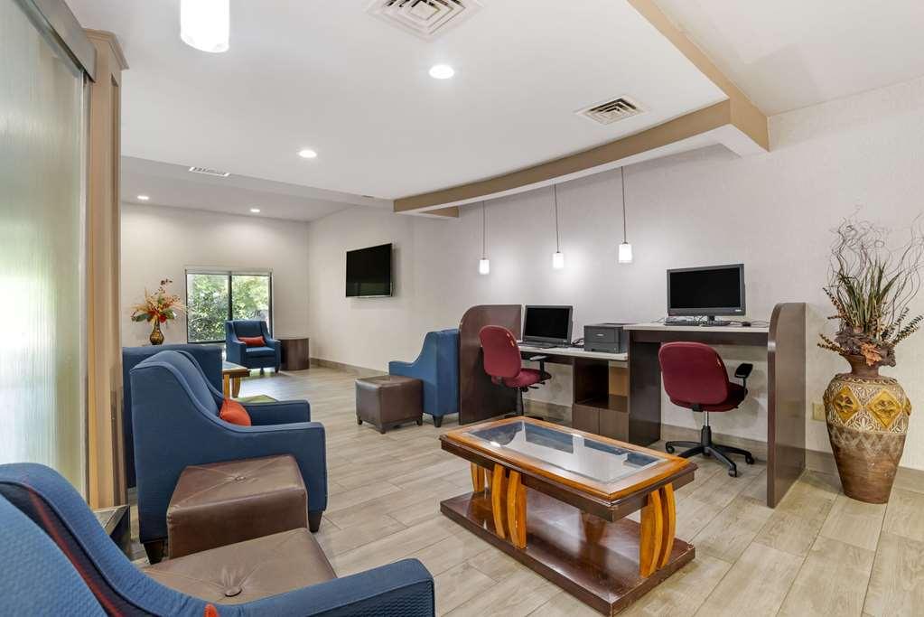 Comfort Suites At Westgate Mall Spartanburg Interior photo