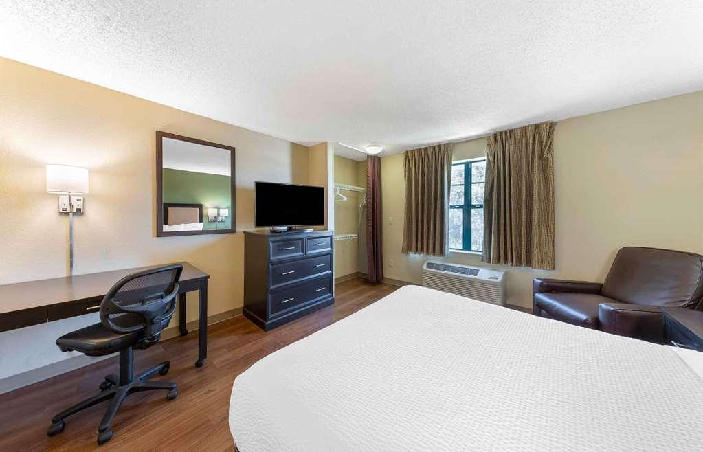 Extended Stay America Suites - Orlando - Orlando Theme Parks - Vineland Rd Room photo