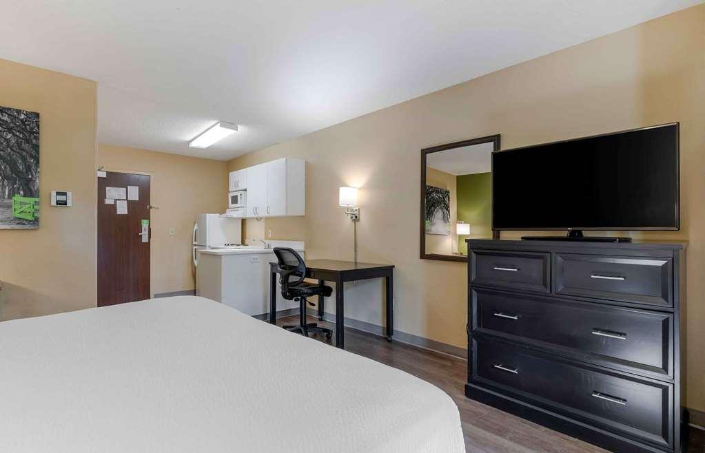 Extended Stay America Suites - Orlando - Orlando Theme Parks - Vineland Rd Room photo