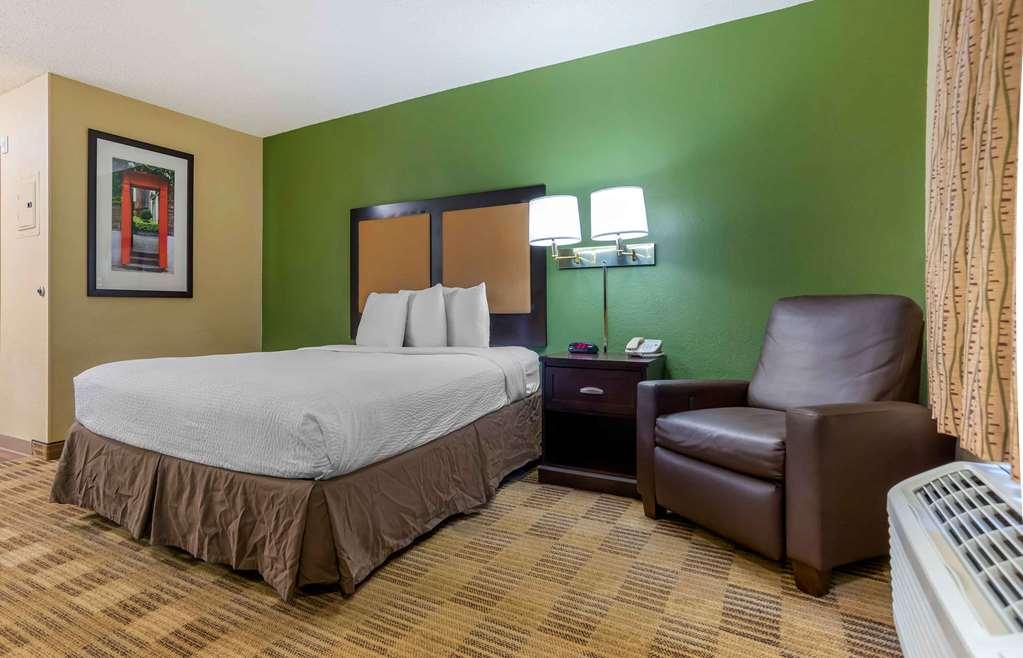 Extended Stay America Suites - New Orleans - Metairie Room photo