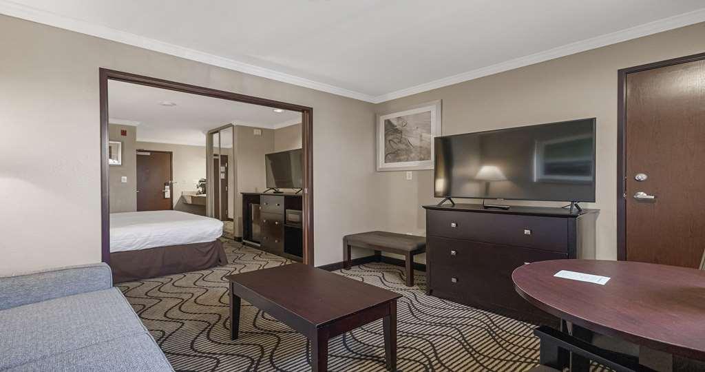 Best Western Plus Orchid Hotel & Suites Roseville Room photo