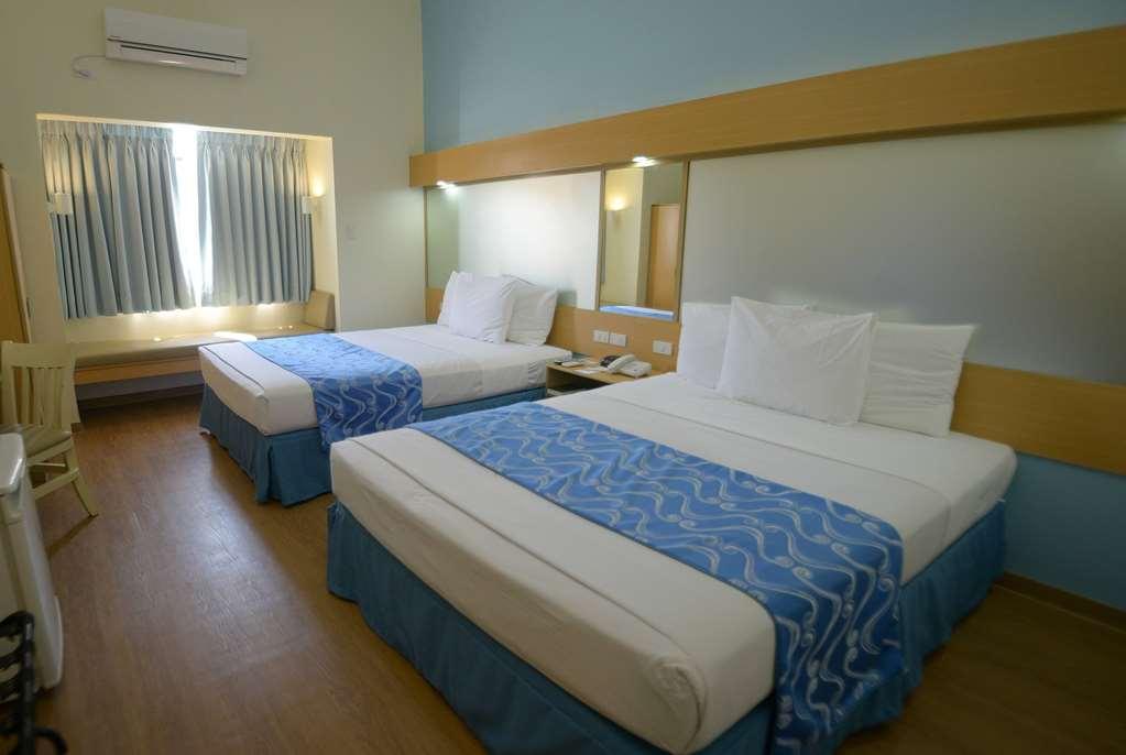 Microtel By Wyndham Davao Room photo