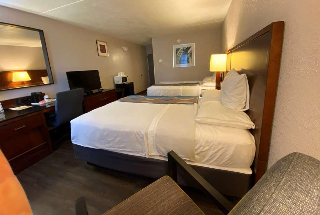 Travelodge Inn & Suites By Wyndham Albany Room photo