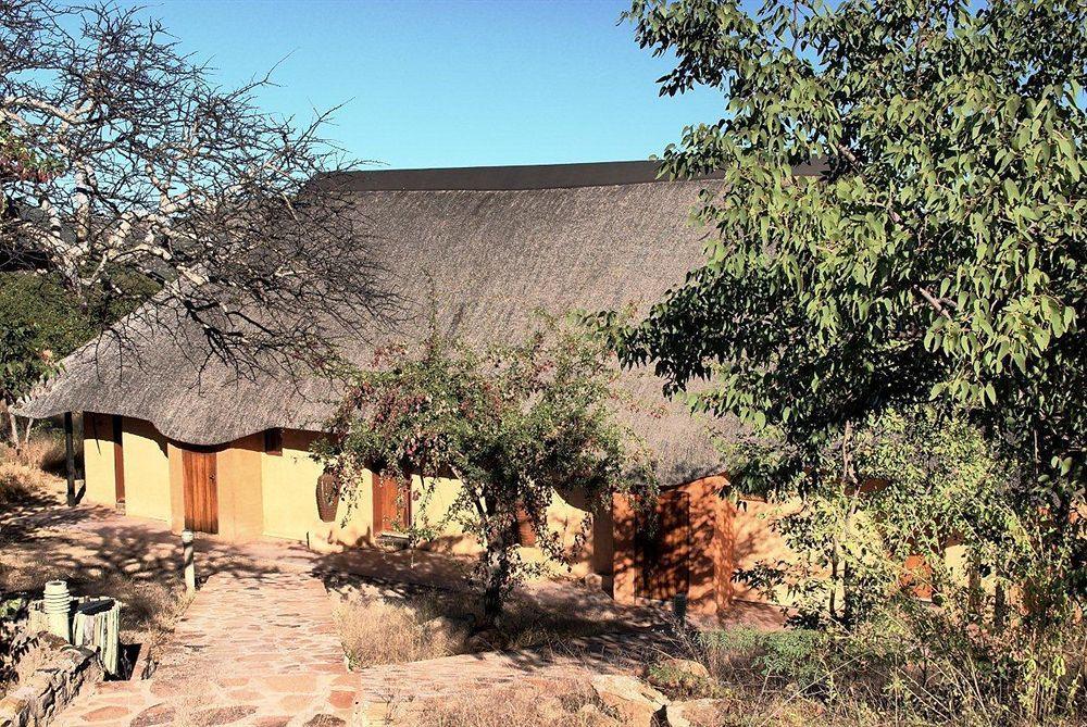 Opuwo Country Hotel Exterior photo