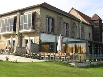 Hotel Abbaye Du Golf De Lesigny Exterior photo