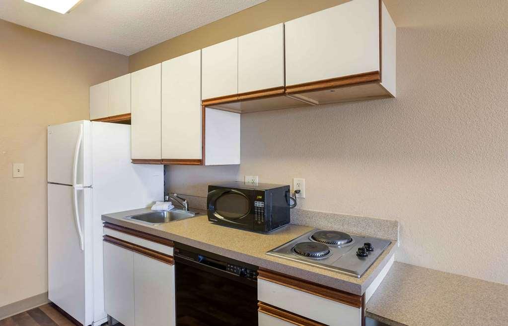 Extended Stay America Select Suites - Wilkes - Barre - Scranton Wilkes-Barre Room photo