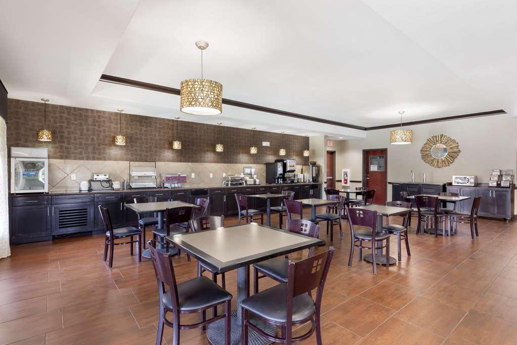 Best Western Plus Classic Inn And Suites Center Restaurant photo