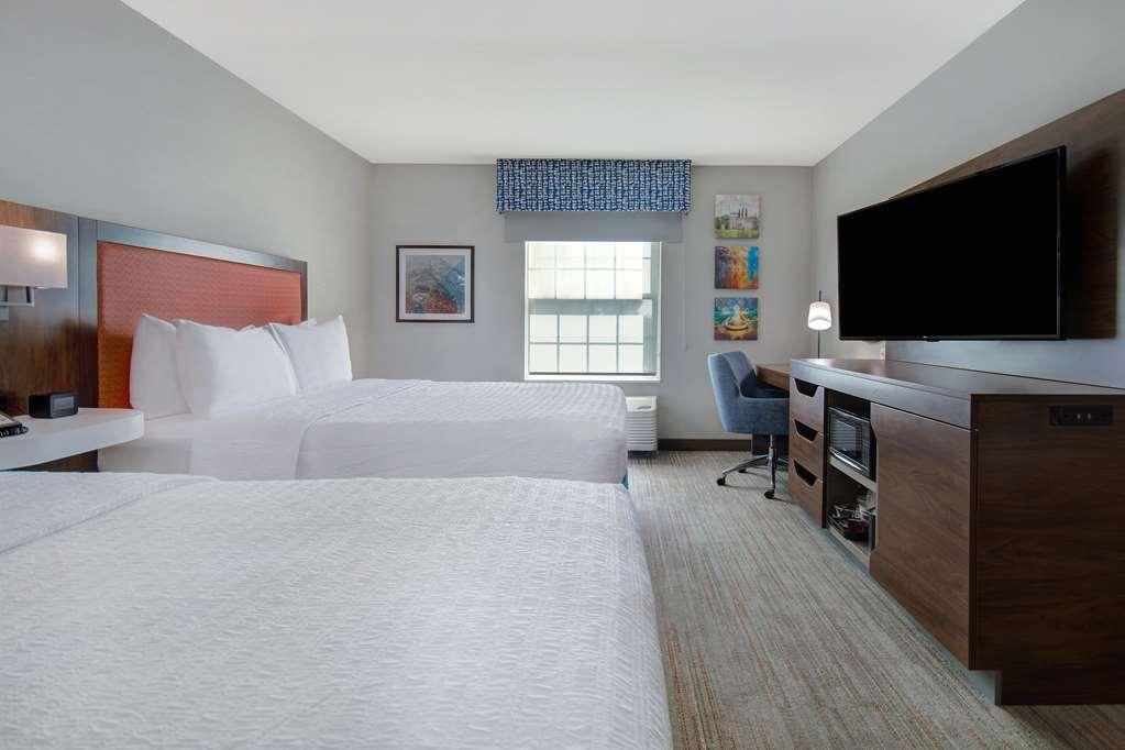Hampton Inn & Suites Yonkers Room photo