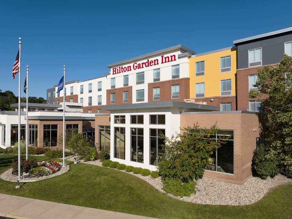 Hilton Garden Inn Ann Arbor Exterior photo