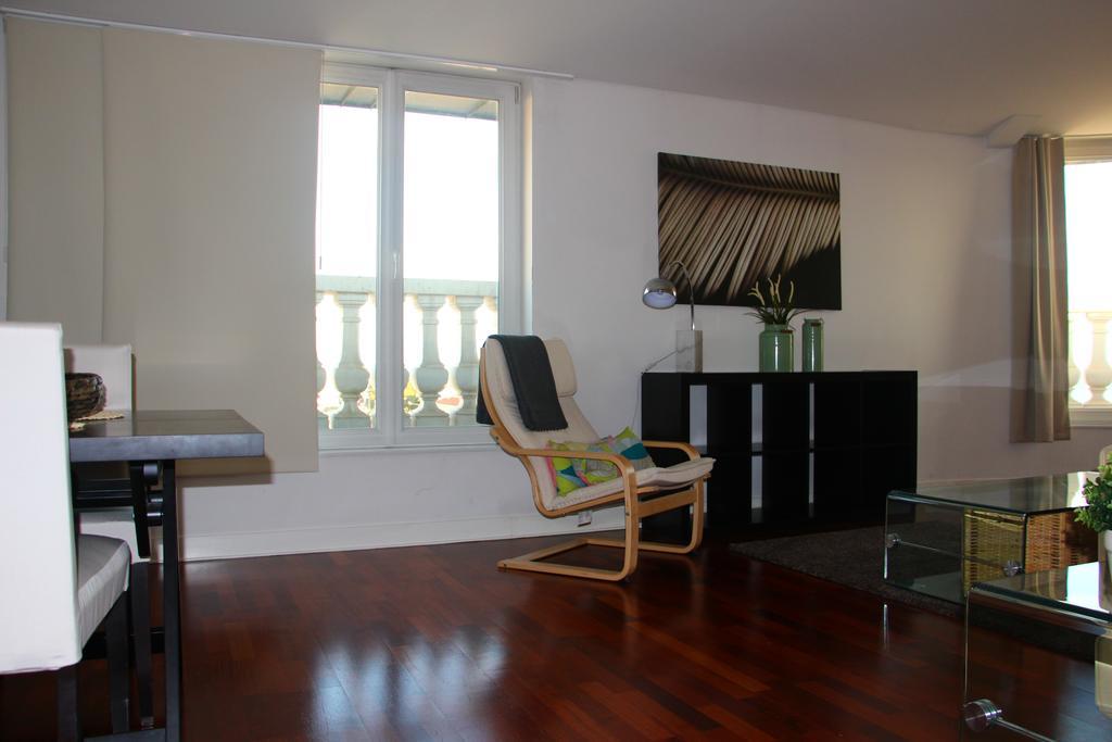 Santos River Apartments Lisbon Room photo