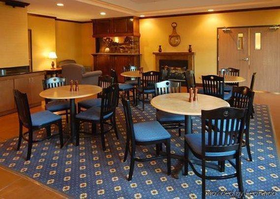 Holiday Inn Express & Suites Buford Ne - Lake Lanier Area, An Ihg Hotel Restaurant photo
