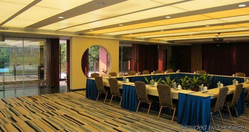 Baiyun Lakeside Hotel Guangzhou Facilities photo