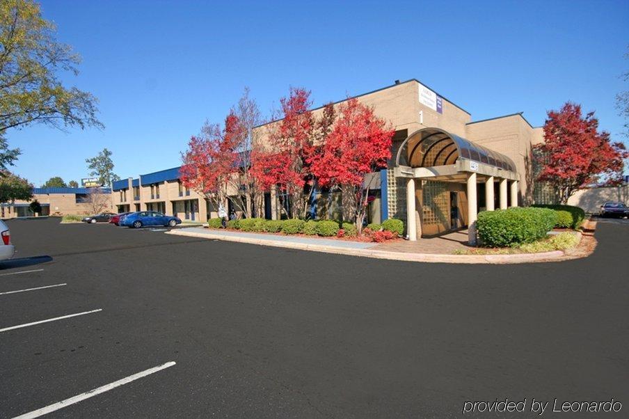 Econo Lodge Airport Near Billy Graham Parkway Charlotte Exterior photo