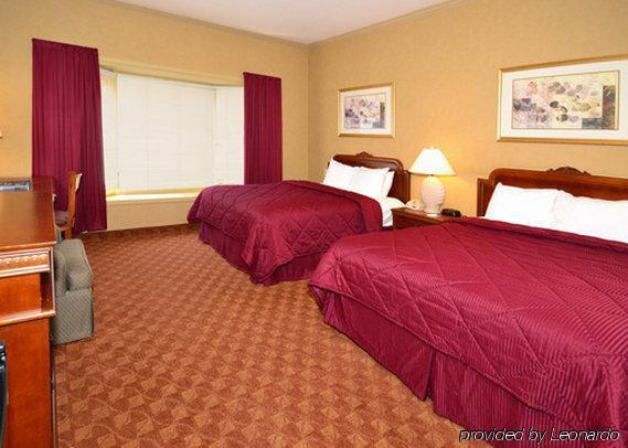 Comfort Inn Monterey Peninsula Airport Room photo