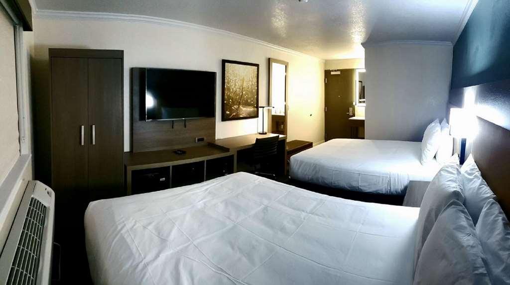 Surestay Plus Hotel By Best Western Hayward Room photo