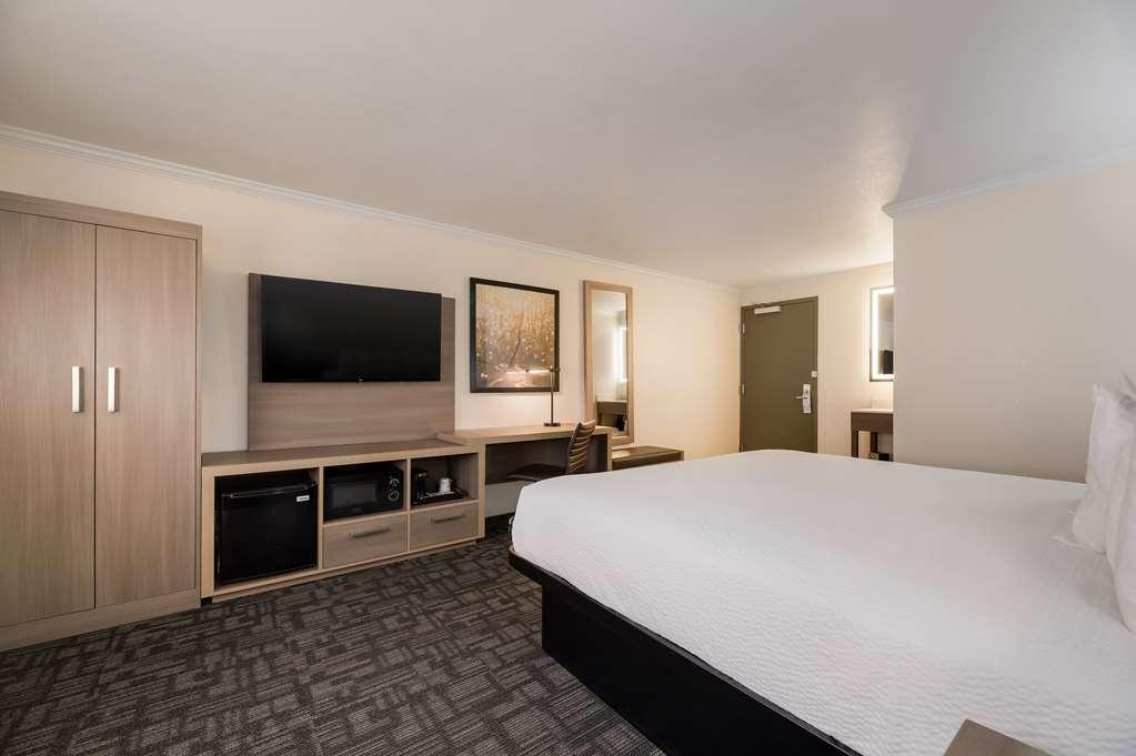 Surestay Plus Hotel By Best Western Hayward Room photo