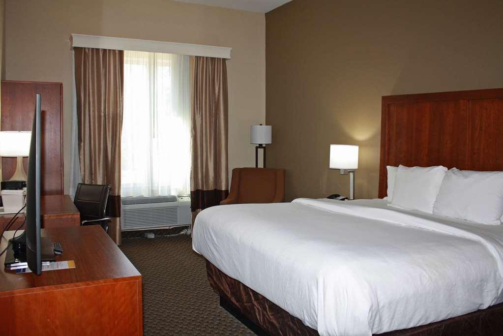 Comfort Inn & Suites Grenada Room photo