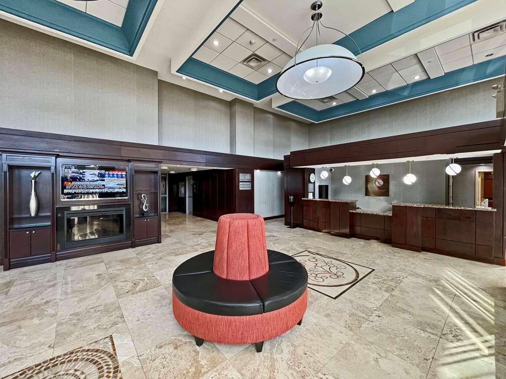 Comfort Inn & Conference Centre Toronto Airport Interior photo